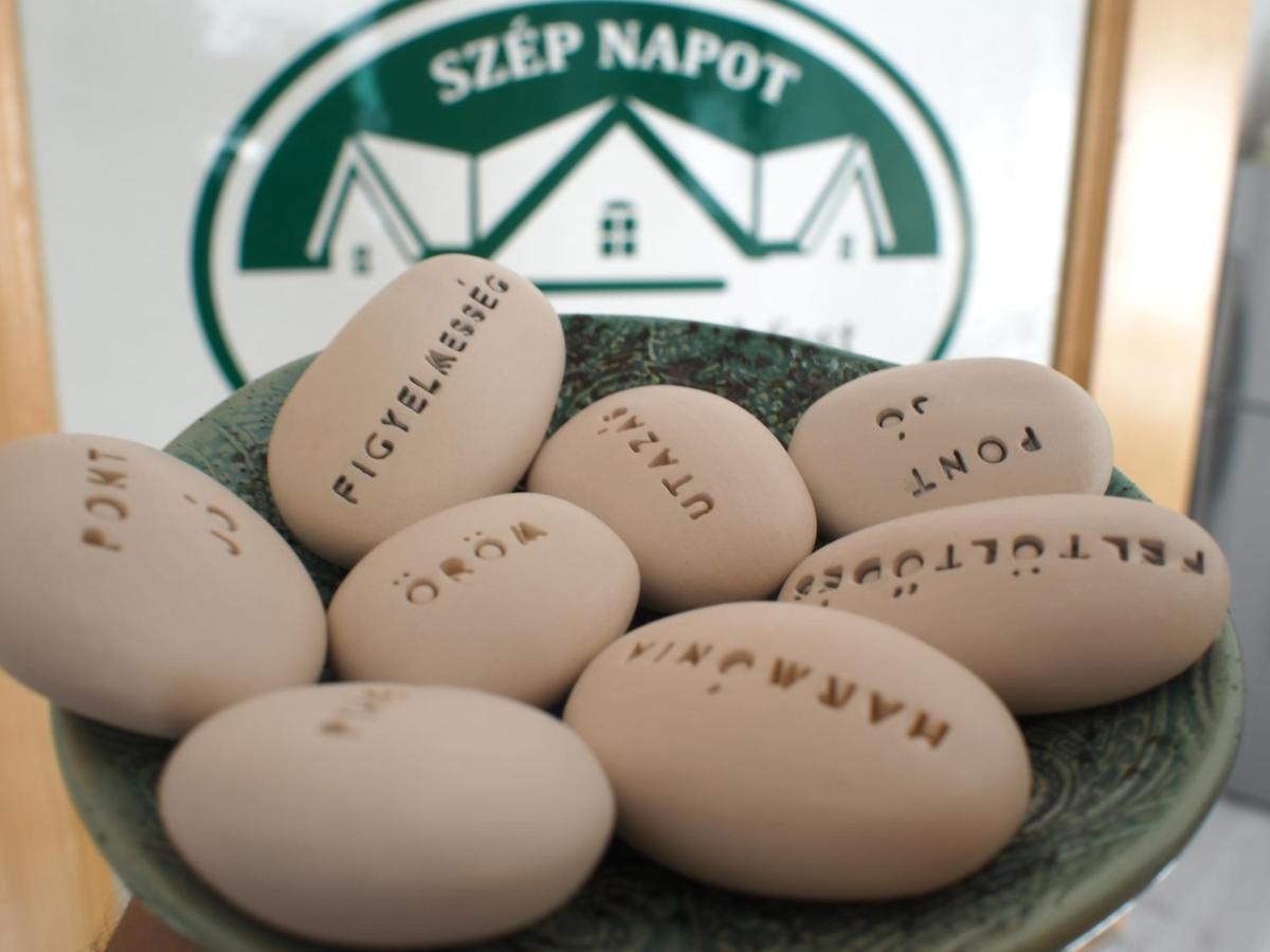 Hotel Szép Napot Vendégház Tordas Exterior foto